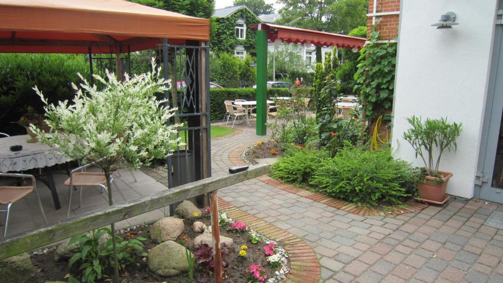 Hotel Bergedorfer Hoehe Hamburg Exterior photo