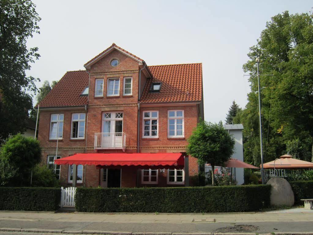 Hotel Bergedorfer Hoehe Hamburg Exterior photo